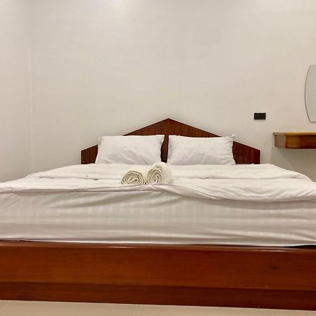 B2 Hotel Savannakhet Exterior photo