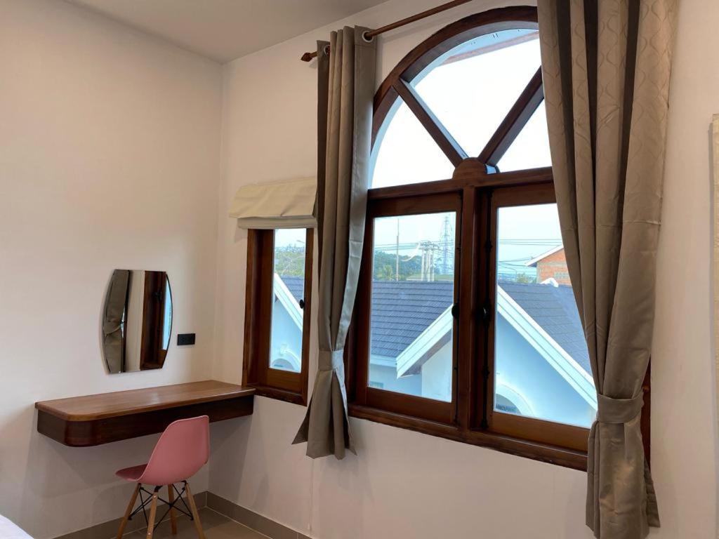 B2 Hotel Savannakhet Exterior photo