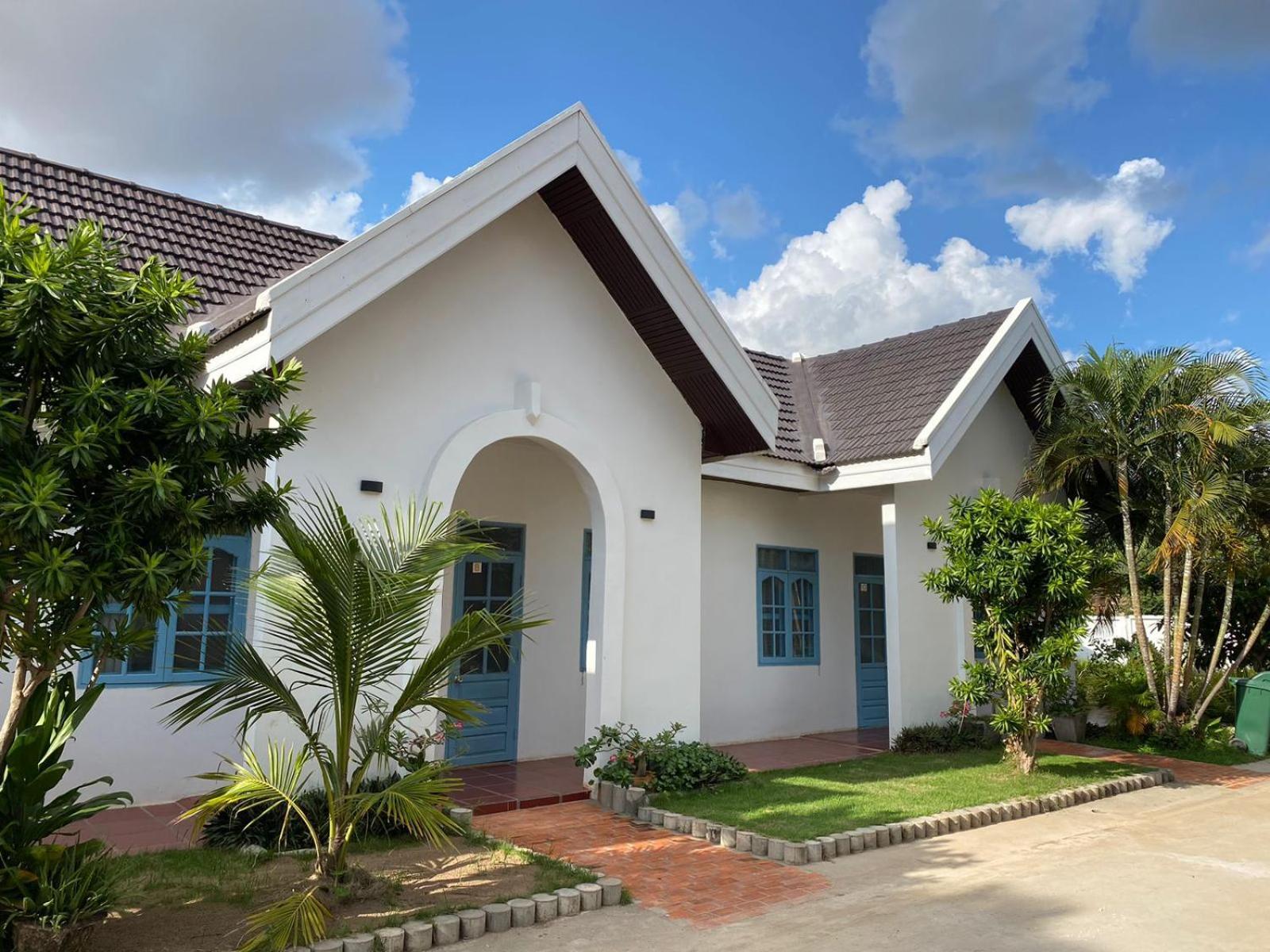 B2 Hotel Savannakhet Exterior photo